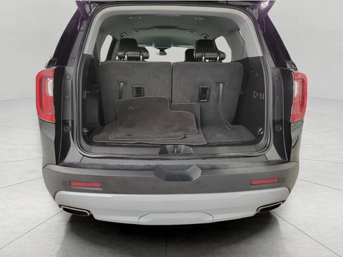 Used 2023 GMC Acadia SLT w/ Trailering Package image 16