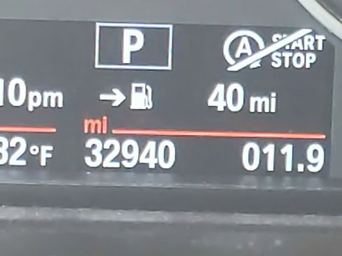 Used 2018 BMW 320i Sedan w/ Convenience Package image 23