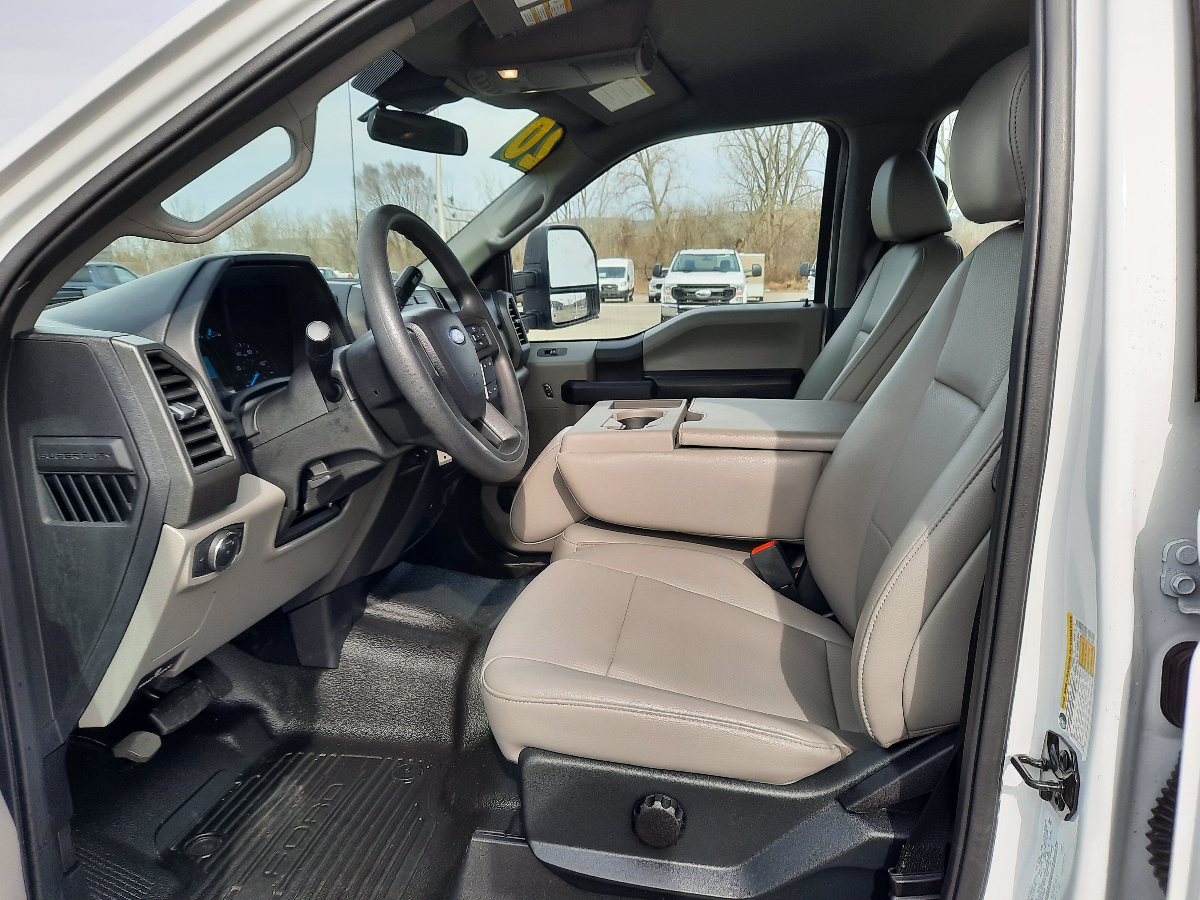 Used 2020 Ford F250 XL w/ Power Equipment Group AWD/4WD image 14