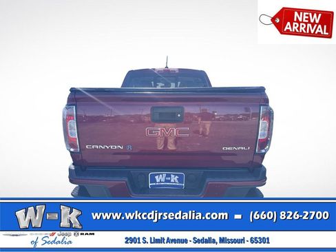 Used 2018 GMC Canyon Denali AWD/4WD image 7