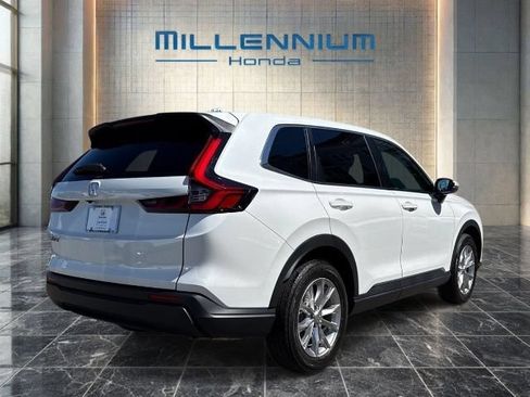 Used 2023 Honda CR-V EX-L image 5