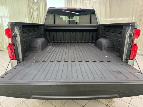 Certified 2022 Chevrolet Silverado 1500 LT AWD/4WD image 8