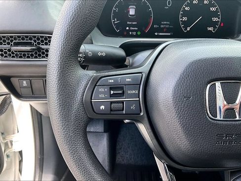 Certified 2025 Honda HR-V LX image 11