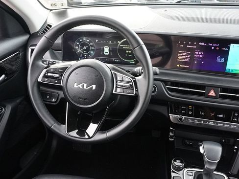 Used 2024 Kia Seltos EX AWD/4WD image 43