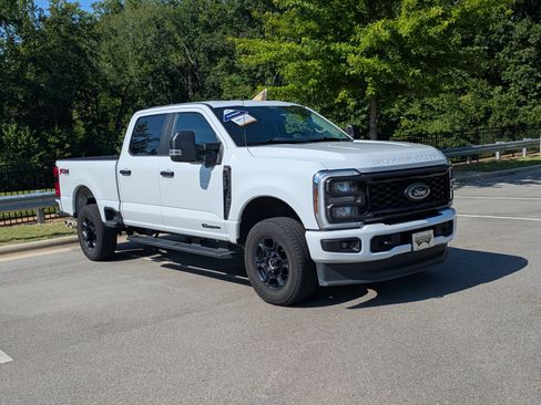 Used 2025 Ford F250 XL w/ STX Appearance Package AWD/4WD image 1