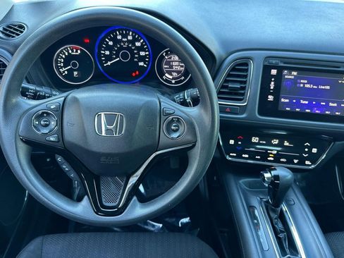 Used 2016 Honda HR-V EX image 27
