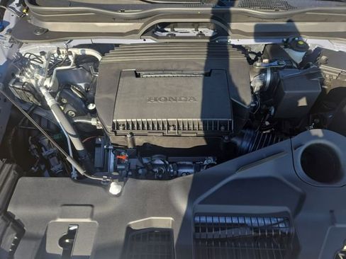 New 2025 Honda Pilot Touring image 22