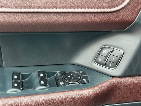 Used 2024 Ford Expedition Max Limited image 28