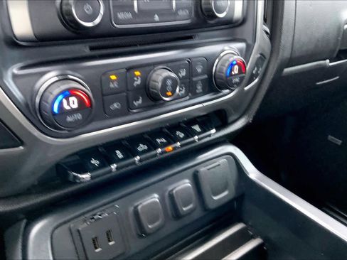Used 2016 Chevrolet Silverado 3500 LT w/ LT Convenience Package AWD/4WD image 33