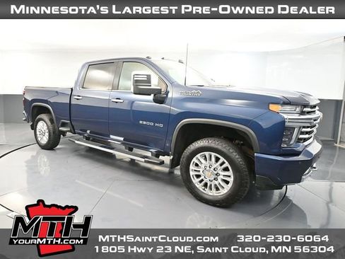 Used 2022 Chevrolet Silverado 2500 High Country w/ Z71 Off-Road Package image 1