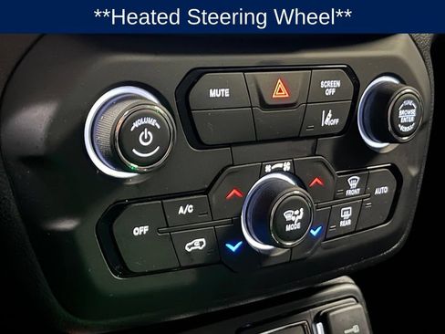 Used 2022 Jeep Renegade Trailhawk w/ Trailer Tow Group AWD/4WD image 10
