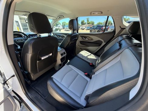 Used 2023 GMC Terrain SLT w/ LPO, Floor Liner Package FWD image 24