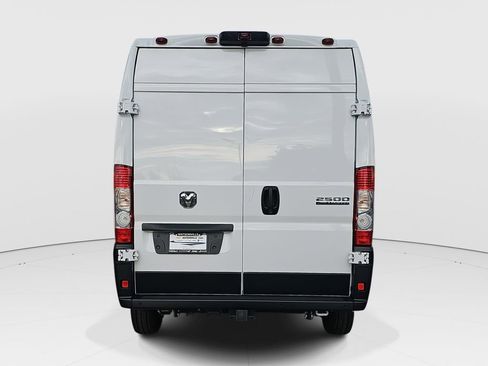 New 2026 RAM ProMaster 2500 w/ Convenience Group image 4