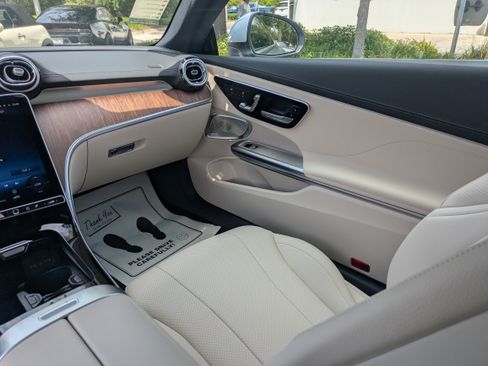 Used 2026 Mercedes-Benz CLE 300 4MATIC Coupe image 15