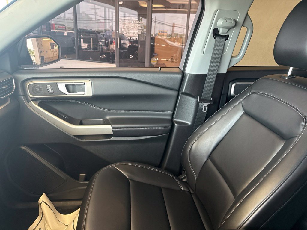 Certified 2023 Ford Explorer XLT AWD/4WD image 26