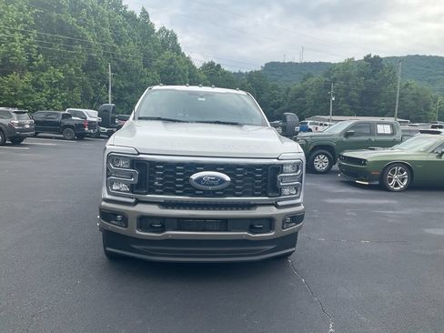 New 2026 Ford F350 King Ranch w/ FX4 Off-Road Package AWD/4WD image 2