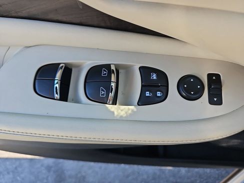 Used 2020 Nissan Murano Platinum FWD image 33