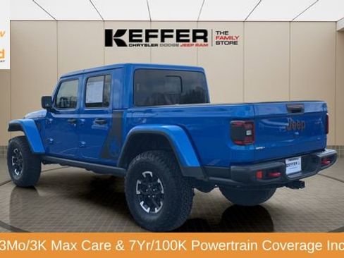Certified 2024 Jeep Gladiator Rubicon AWD/4WD image 3
