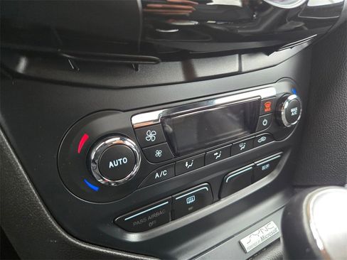 Used 2014 Ford Focus ST w/ Equipment Group 201A image 18