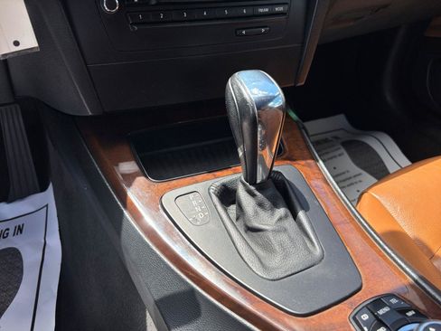 Used 2012 BMW 335i Convertible RWD image 36