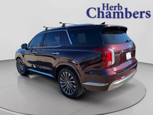 Used 2023 Hyundai Palisade Calligraphy image 3
