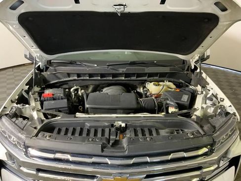 Used 2020 Chevrolet Silverado 1500 LTZ w/ LTZ Plus Package AWD/4WD image 41