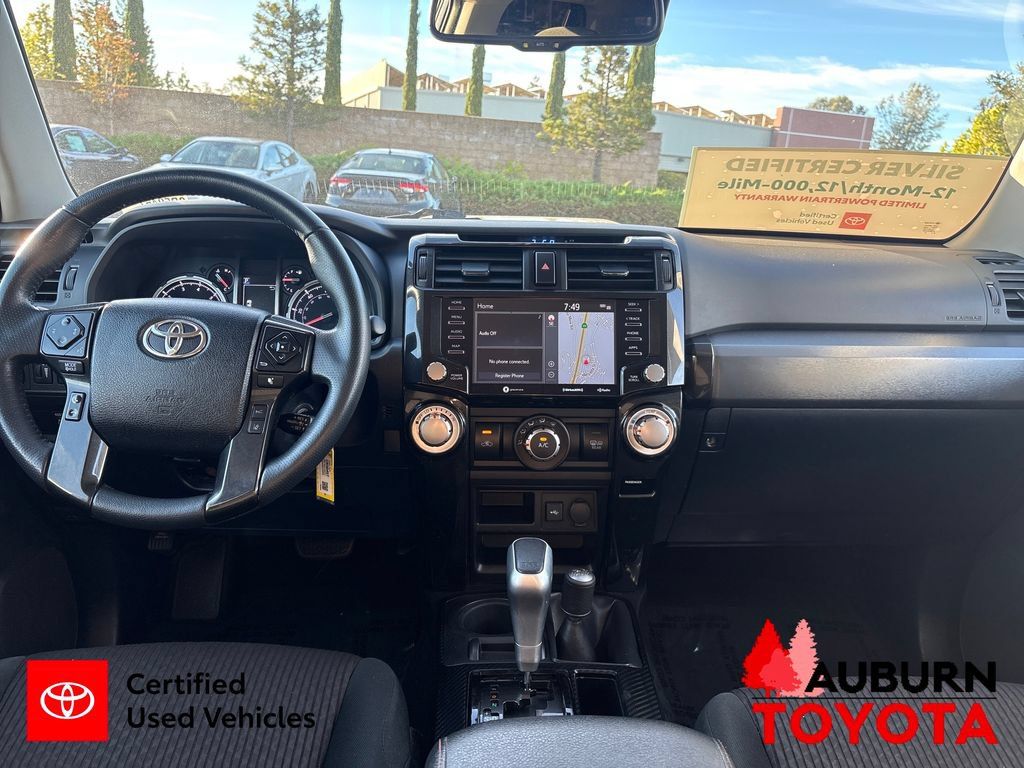 Certified 2020 Toyota 4Runner TRD Off-Road AWD/4WD image 20