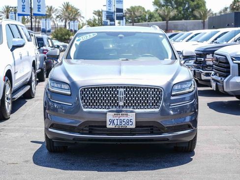 Certified 2023 Lincoln Nautilus AWD image 2