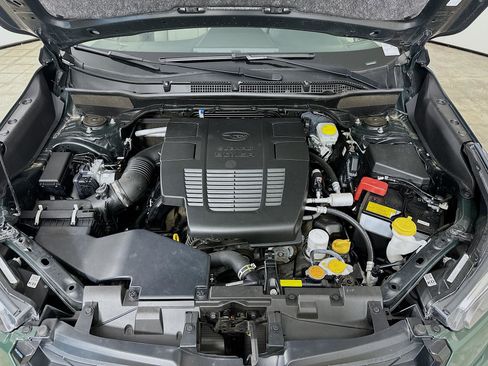 Used 2024 Subaru Forester Premium image 33