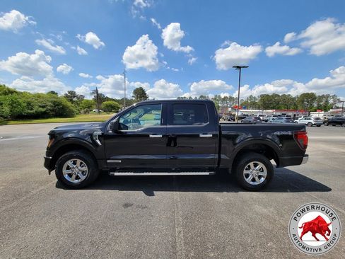 Certified 2024 Ford F150 XLT w/ Mobile Office Package image 3
