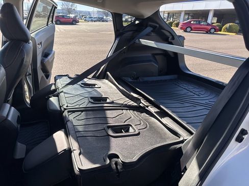 Certified 2025 Subaru Crosstrek 2.5i Limited w/ Crosstrek Mirror Package image 16