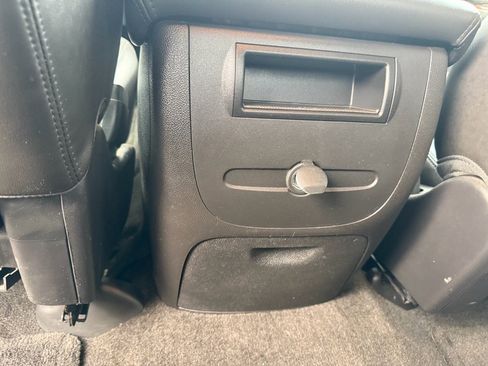 Certified 2014 GMC Sierra 3500 Denali image 17