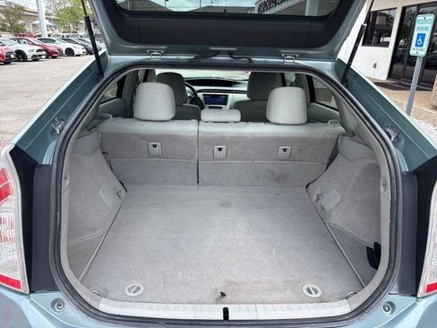 Used 2013 Toyota Prius Two image 11