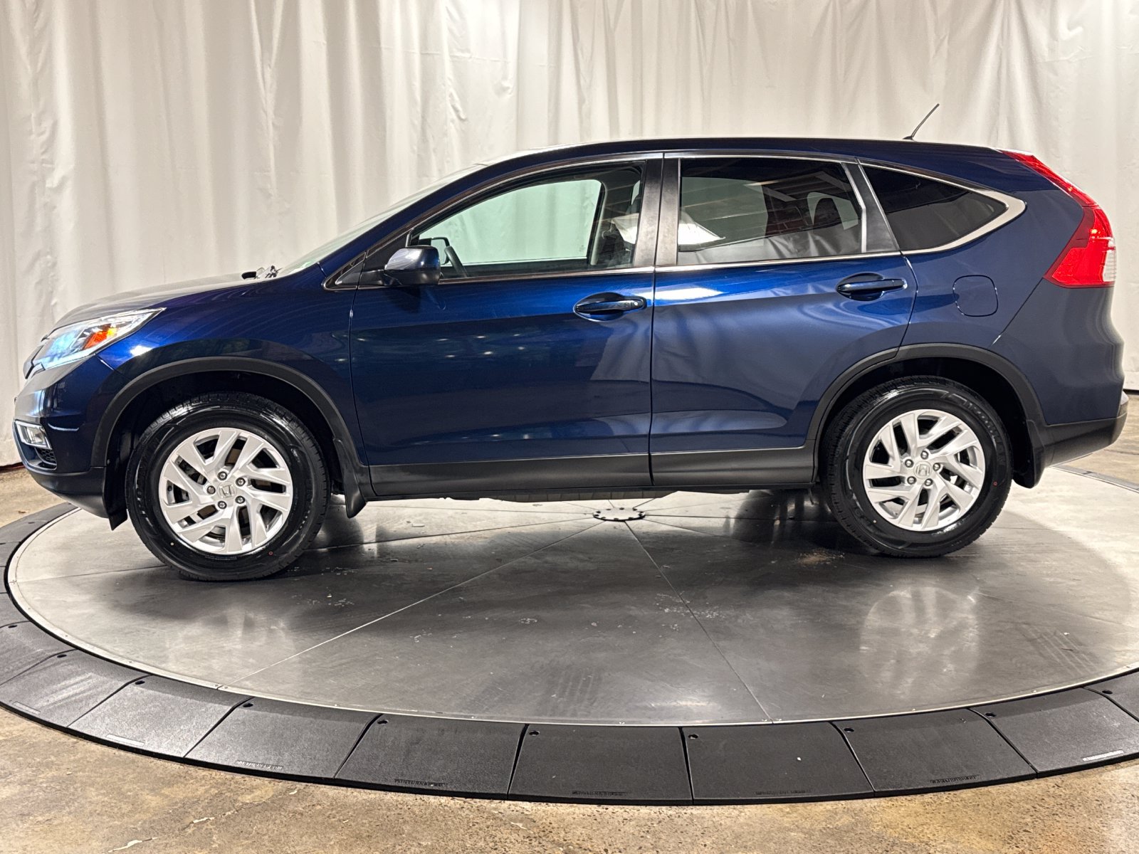 Used 2015 Honda CR-V EX image 8
