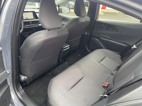 Used 2025 Toyota Prius LE image 13