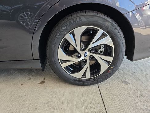 New 2025 Subaru Legacy Premium w/ Popular Package #1A AWD/4WD image 37