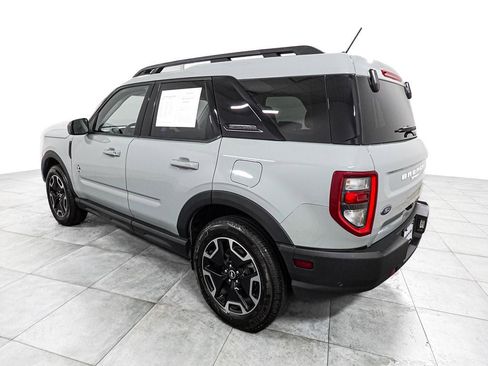 Used 2023 Ford Bronco Sport Outer Banks w/ Tech Package AWD/4WD image 4
