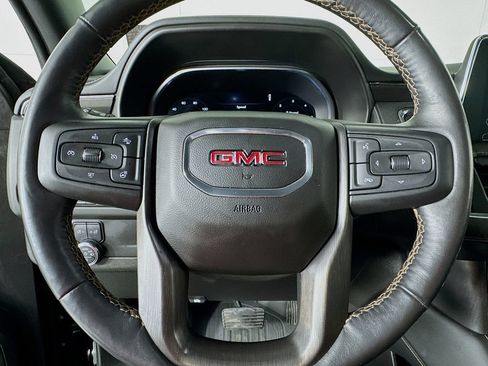 Used 2022 GMC Yukon AT4 AWD/4WD image 39