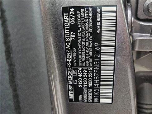 Used 2025 Mercedes-Benz CLA 250 4MATIC image 24