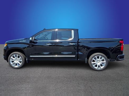Used 2026 Chevrolet Silverado 1500 High Country w/ High Country Premium Package AWD/4WD image 7