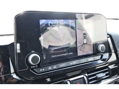 Used 2025 Nissan Pathfinder Rock Creek AWD/4WD image 14