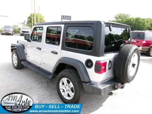 Used 2022 Jeep Wrangler Unlimited Sport AWD/4WD image 3