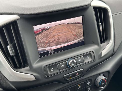 Certified 2023 GMC Terrain SLE image 26