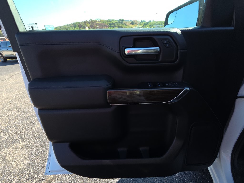 Used 2019 Chevrolet Silverado 1500 LT w/ All-Star Edition AWD/4WD image 13