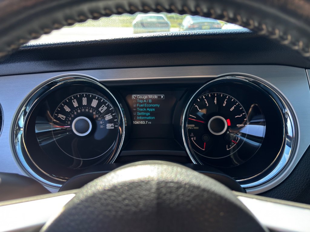 Used 2014 Ford Mustang Premium RWD image 13