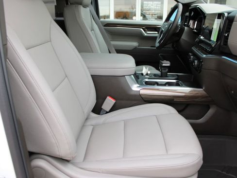 New 2026 Chevrolet Silverado 1500 LT w/ Safety Package image 26