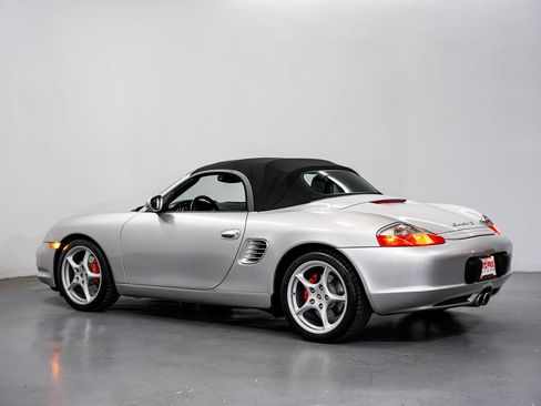 Used 2003 Porsche Boxster S RWD image 8