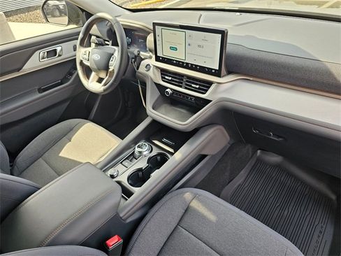 New 2025 Ford Explorer Active image 16