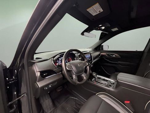 Used 2023 Chevrolet Traverse Premier w/ Redline Edition image 14