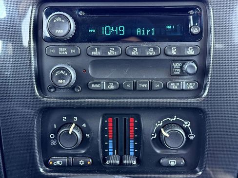 Used 2008 GMC Envoy SLE w/ Sun And Sound Package AWD/4WD image 26